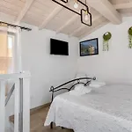 Casa Mary Vicino A * Camaiore