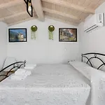 Casa Mary Vicino A Semesterbostad *